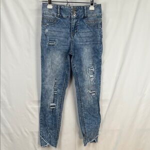 No Boundaries - High Rise Sculpting Skinny - Size 11 - Distressed - Light Blue